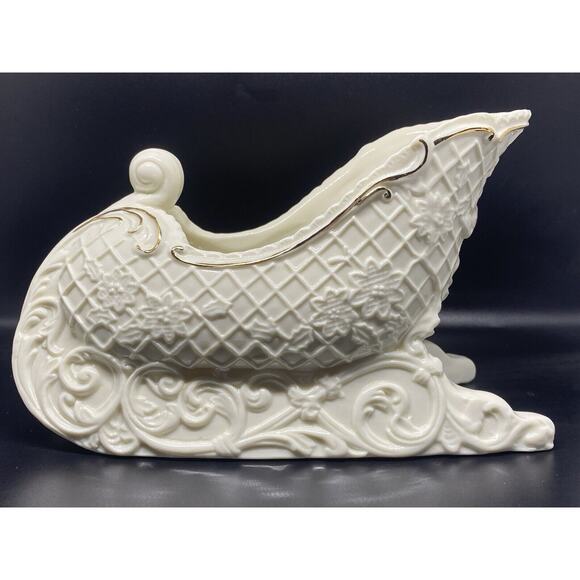 Palm Tree Company Sleigh: Christmas Holiday Décor Ivory White Gold Leaf‎ Trim - Picture 11 of 16